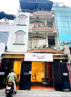 Nali -Spa MT Thạch Thị Thanh, Q1. Dt: 7x15m, Kc: trệt 3 lầu. Gía: 55tr