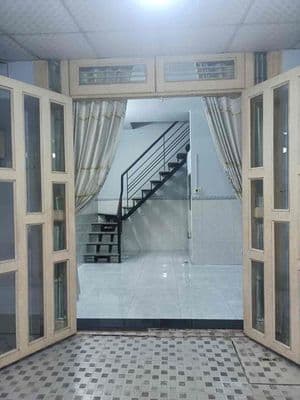 nhà Lê Dức thọ p13 gv , 2pn 2wc nhà mới