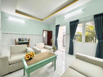 Trống sẵn 1 phòng ngủ 50m2 full nội thất có thang máy