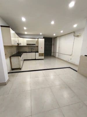 Cho thuê mặt bằng kd cho ở lại có bếp lớn, làm giặt sấy khu tân bình