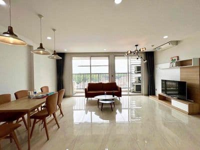 Cho thuê căn hộ chung cư Orchard Parkview 2pn 2wc 85m2 gần công viên