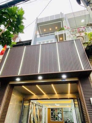 Cho Thuê Nhà Mặt Tiền Đẹp Kinh Doanh 4x15m 3Lầu 5PN Full NT Sân Xe