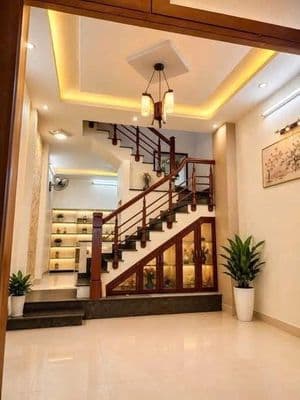 Cho thuê nhà 3 tầng Phạm Ngũ Lão. hải châu gần chợ cồn cầu rồng 3pn