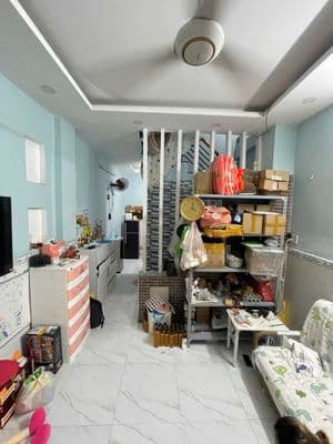 Nhà Phường Tân Sơn Nhì, 40m2, 2 Tầng, Chỉ 3,3tỉ
