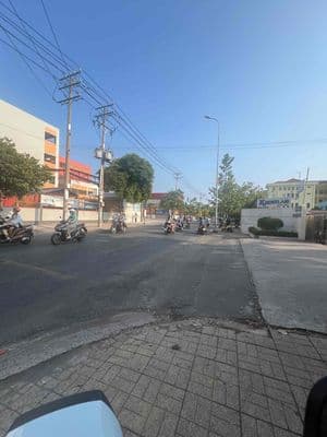 Bán Đât MT đường Trương Đình Hội
