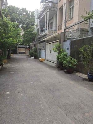 18tr nhà 4 lầu hxh nguyễn kiệm F3 gò vấp