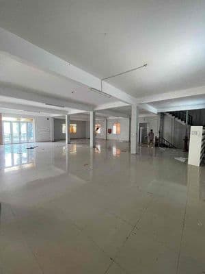 cho thuê kho xưởng 1200m2 sạch đẹp có pccc