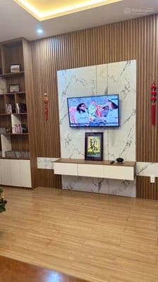 Cần bán gấp nhà mặt tiền Lê Văn Hiến, ngay gần bệnh viện 600 giường