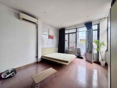Cho Thuê Studio Balcon Cửa Sổ 25m2 Thoáng Mát_Ngay Cao Thắng 3/2 Q10