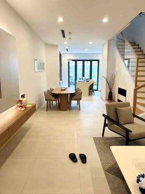 Cho thuê nhà gói 8 mỹ gia nội thất đẹp