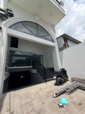Cho thuê mặt bằng mới đường huỳnh tấn phát quận 7
