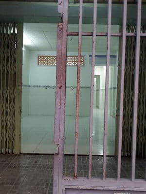 Cho thuê nhà 225 lê văn quới - 8trieu- 4pn - 2 tầng - hẻm xh
