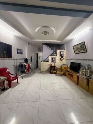 Bán gấp _nhà HxH Nguyễn Thị thập,kế chợ tân mỹ _2tầng Dt72m2