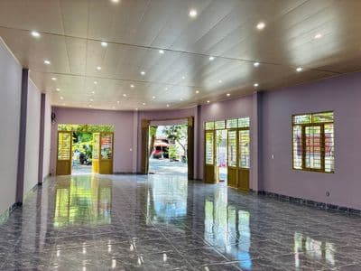 Cho thuê mbkd góc 2mt dt 160m ngang 10m gần phạm hữu kính- khu mỹ an