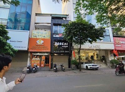 cho thuê MBKD mặt phố Nguyễn Khang nguyên căn 3 tầng kinh doanh