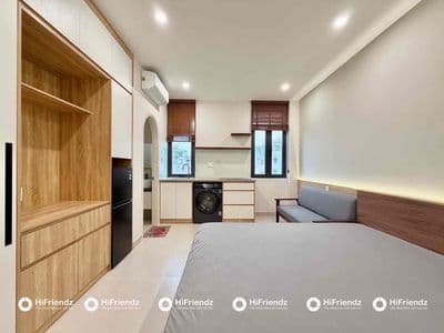 Trống sẵn studio cửa sổ trời full nội thất | xách vali là vào ở