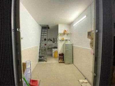 Nhà bán 2 lầu đường nguyễn văn luông quận 6