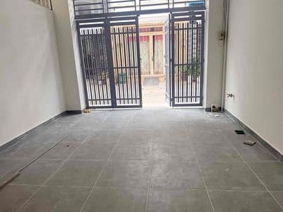 cho thuê nhà ngã tư ga sân để oto