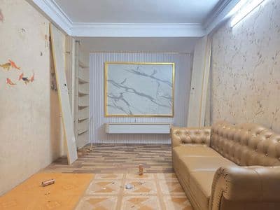 Bán gấp nhà trong ngõ 93 Vũ Tông Phan, cạnh trường TH Nguyễn Trãi