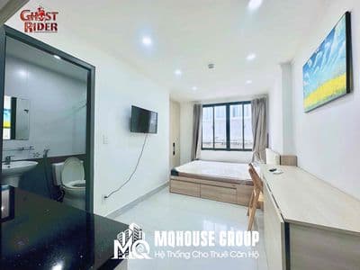 Studio cửa sổ lớn - Thang máy hầm xe - Ngay Bason - Cầu Thị Nghè 2