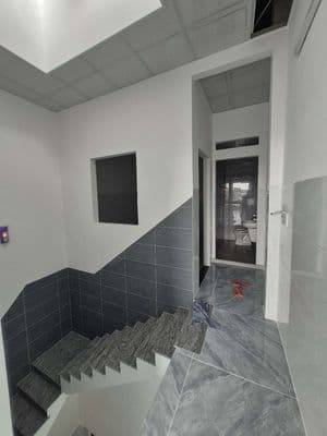 15 triệu 3 lầu 4pn 3wc mới 100% y hình đường 12m ngay tây thạnh