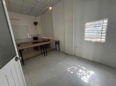 Cho thuê nhà 2 mặt kiệt ô tô lý tự trọng hải châu gần toà trái bắp (