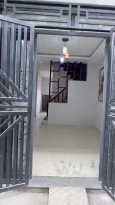 Liên hệ *** để xem nhà trực tiếp. Nhà bán giá 700 triệu, vị trí