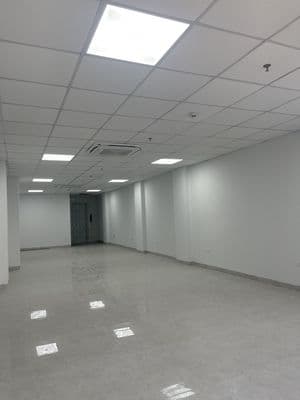 Cho thuê nhà mặt phố 4 tầng Tô Vĩnh Diện 80-90m2/sàn có hầm xe