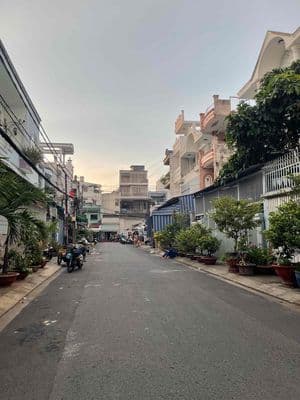 Nhà mt bùi hữu diên, cư xá phú lâm c, 4x19m trệt 1 lầu, gần chợ. 8.5ty