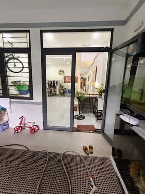 Chính chủ bán nhà hoàn công – đối diện công viên kdc biconsi