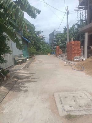 Bán đất tặng nhà cấp 4 shr 65m2