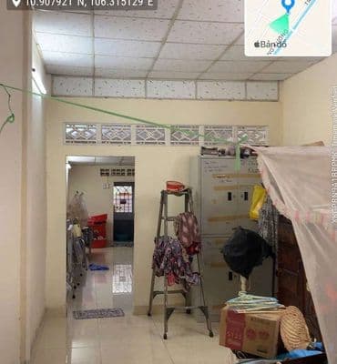 Nhà Mặt tiền chợ kinh doanh, dt 68m2 hơn 2ty