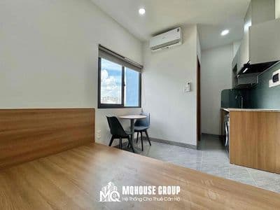 Studio Cửa Sổ Trời Gần Emart Phan Huy Ích - Khu Nhà Ga T3 - Etown