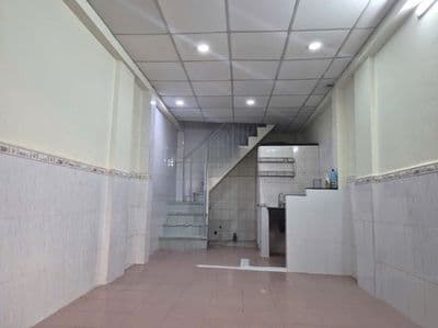 Mà mới 2pn hẻm rộng cmt8 , có máy lạnh
