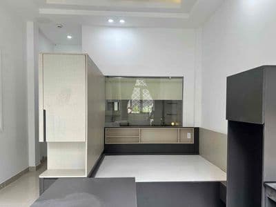 Siêu phẩm studio nằm tại cmt8 - ban công siêu thoáng