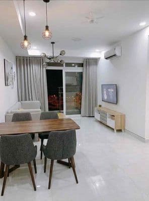 Căn 2PN 8,5tr Trống (9,5tr có nội thất), CC Felisa Riverside, Q.8
