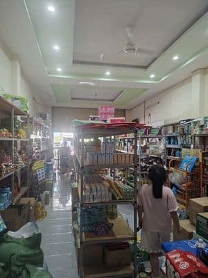 Nhà 2 tầng mặt tiền kinh dương vương