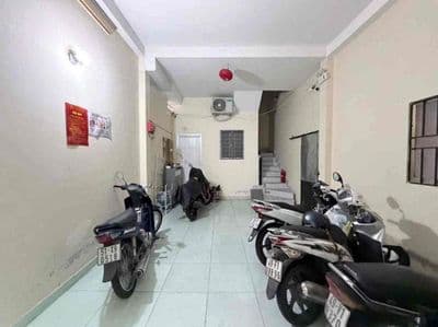 Nhà ngay lý thường kiệt-sát mt-70m2-4 tầng-7.x tỷ
