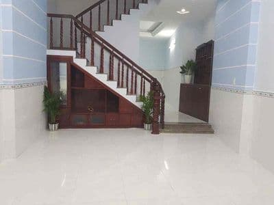 Cho thuê nhà giá rẻ Nguyễn Ảnh thủ q12 2lầu dien tích to 204m 4Pn 3wc