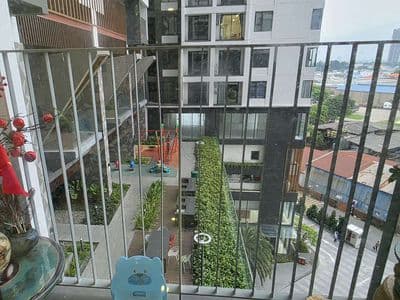 Bán gấp căn hộ 2pn cao cấp Emerald golf view