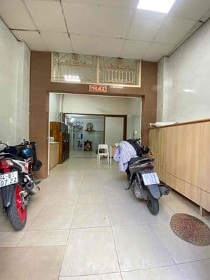 Cho thuê nhà Hậu Giang Q6 4 tầng full nội thất 4 x 15 hẻm xe tải 17tr