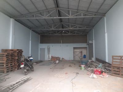 Cho thuê nhà xưởng 230m2 giá 15tr tại đường tô Ngọc vân thạnh xuân