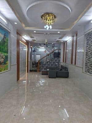 nhà bán ngay chợ hiệp thành :4 x 17 :xây dựng 3lâu :giá 5390