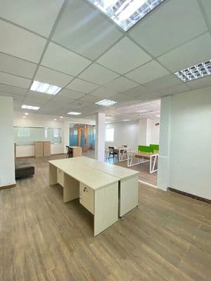 Văn phòng 90m2 Nguyễn Gia Trí, Bình Thạnh - Giá 17tr/tháng