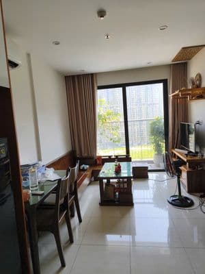 Cần cho thuê căn hộ CC 2n2VS Dt 55m2 KĐT VINHOMES SMART CITY