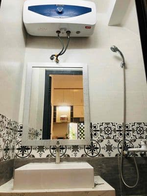 Chủ ngộp- Giảm gấp 400 triệu - Giá mới 5tỷ8 CĂN GÓC 3 TẦNG CỰC THOÁN
