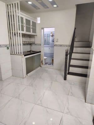 Cho thuê nhà nguyên căn 3 phòng ngủ 2wc
