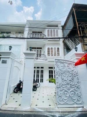 BIỆT THỰ MINI Nguyễn Trọng Tuyển, P.8, Q.PN - DTSD 360m2, Ngang 6m