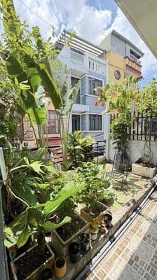 Nhà phú nhuận-dt tốt 62m- (4,05 x 15)m- 3 tầng- thích quảng đức