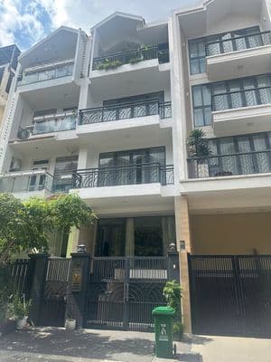 Cho Thuê Mặt Bằng Tầng Trệt Trống Suốt KDC HimLam P.Tân Hưng Quận 7